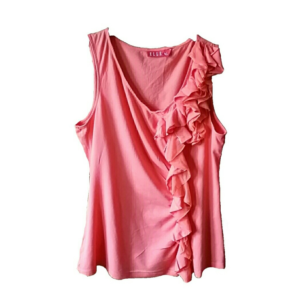 🍑 Elle ruffle top!